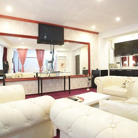 Aparthotel Jolie Галац Номер фото